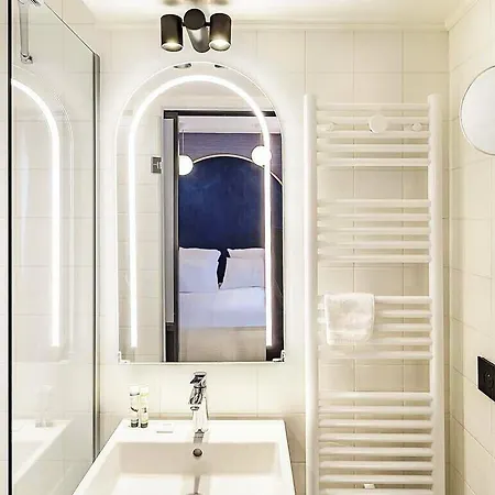 Hotel Western Bretagne Montparnasse Paris