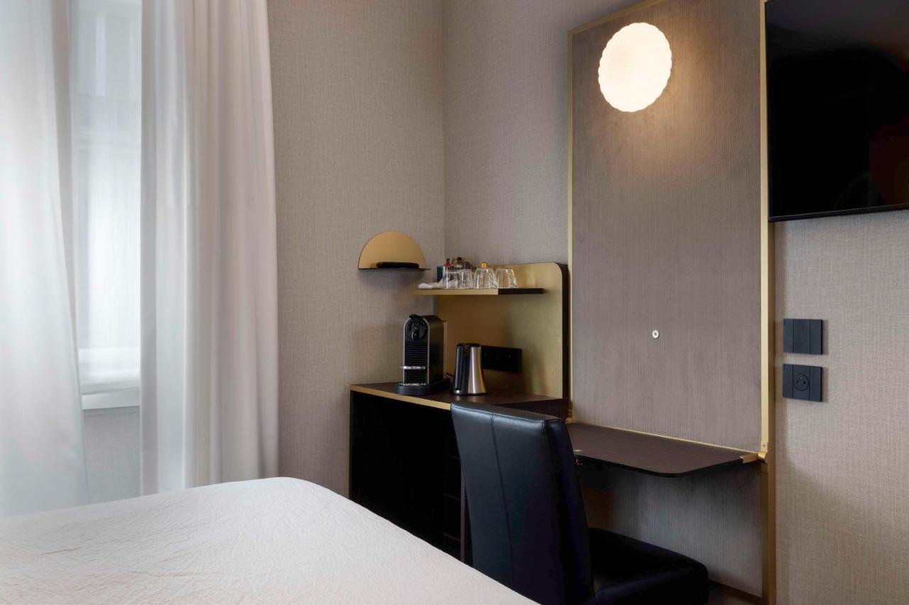 Western Bretagne Montparnasse Hotel Paris