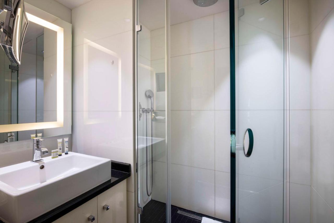 Western Bretagne Montparnasse 4* Parigi